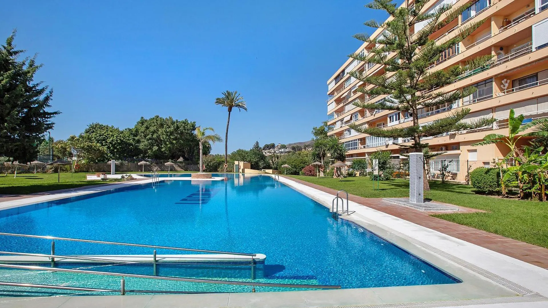 Апартаменты Vistas Al Mar Торремолинос